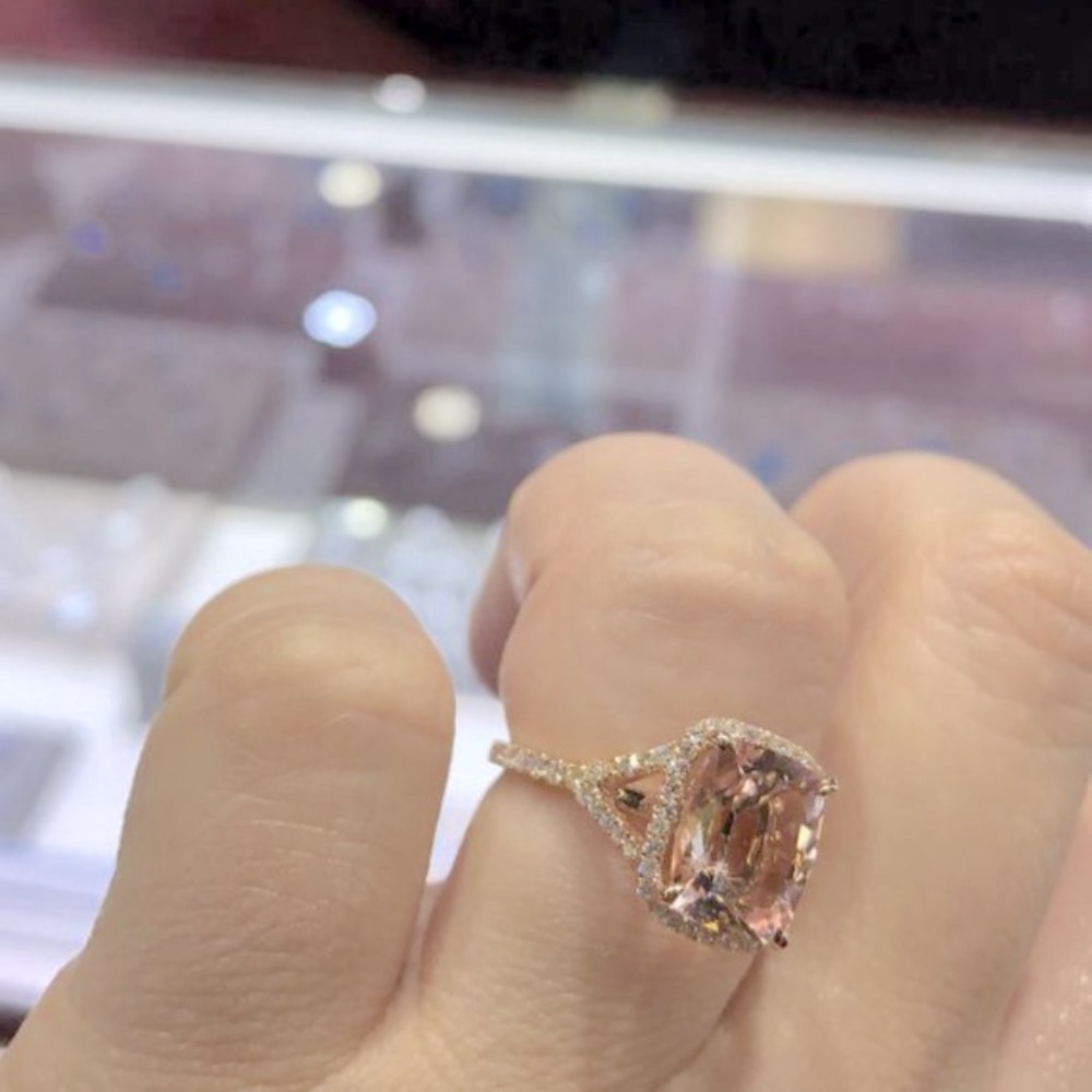 NEW 18K Rose Gold Radiant Morganite Halo Ring